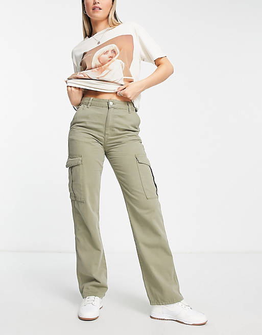 Pull&Bear straight leg cargo pants in khaki | ASOS