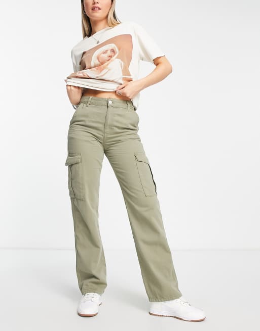 Pull&Bear straight leg cargo trousers in khaki | ASOS