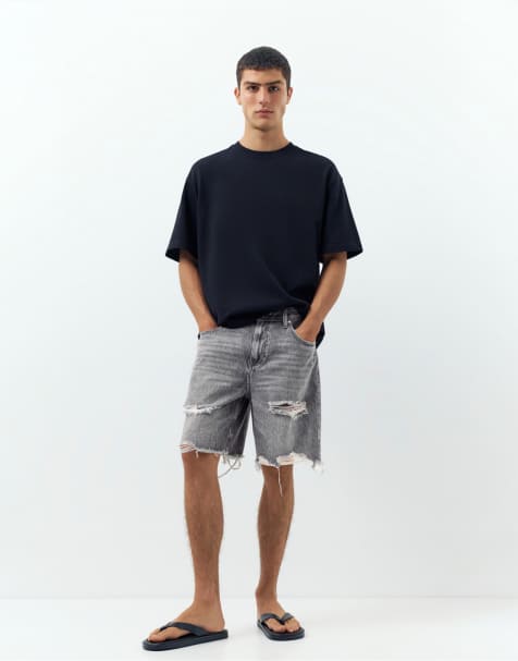 Pull&Bear Straight-leg denim bermuda shorts in dark grey - view 1