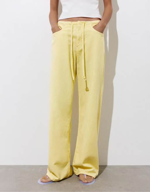 Pull&Bear Straight-leg drawstring trousers in yellow, 2 of 4