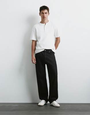 Pull & Bear Straight-leg Jeans In Black