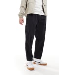 [Pull & Bear] Pull & Bear straight leg pants in black L BLACK