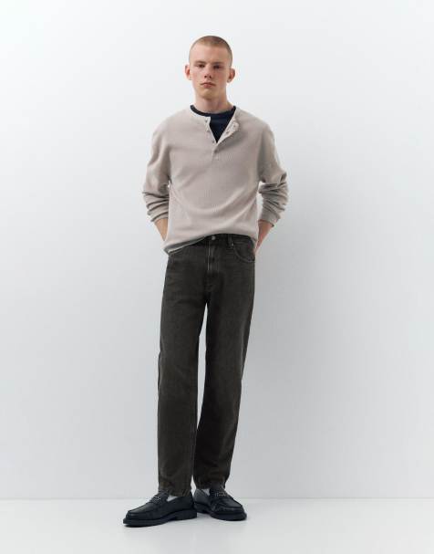 Pull&Bear Straight-leg vintage jeans in black