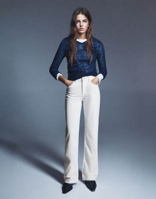 Pull And Bear