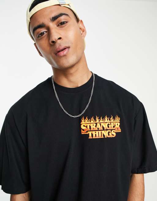 Camiseta stranger things discount pull and bear