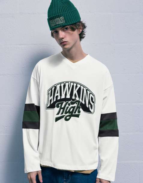 Pull&Bear Stranger things hawkins t-shirt in off white - view 1