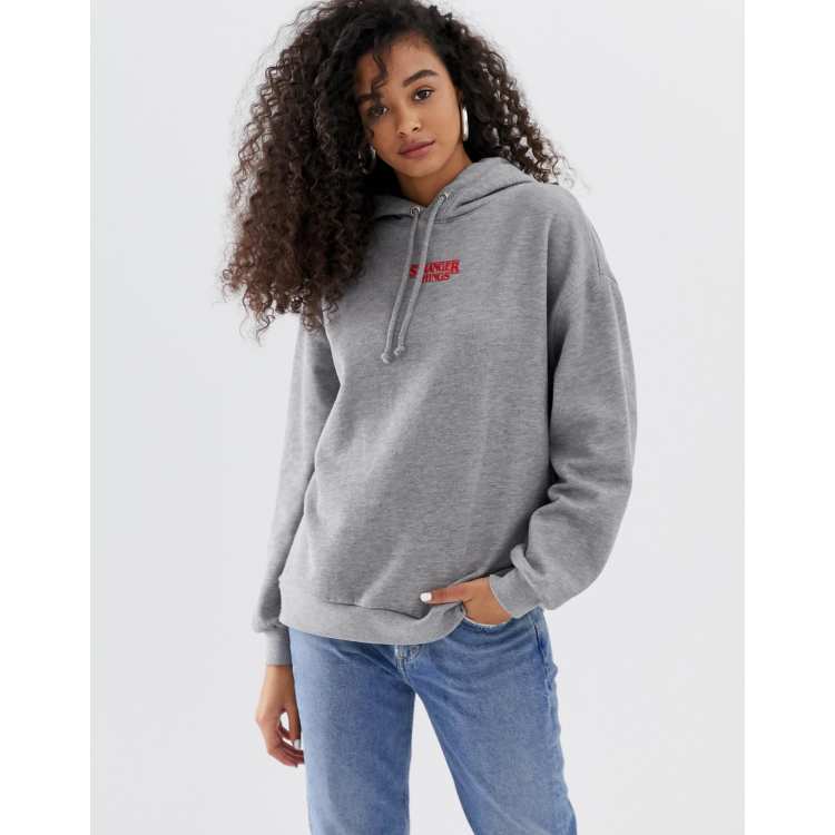 Pull and bear 2024 sudaderas stranger things