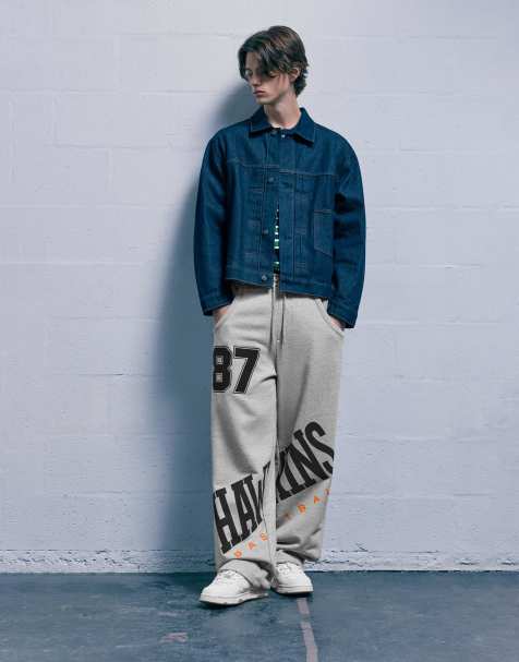 Pull&Bear Stranger things sweatpants in grey marl - view 1