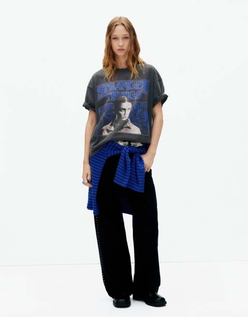Pull&Bear Stranger things t-shirt in faded black | ASOS