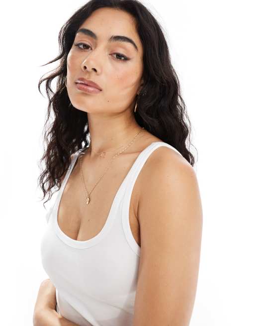 Pull&Bear strappy cami mini dress in white, 3 of 4