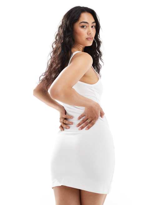 Pull&Bear strappy cami mini dress in white, 4 of 4
