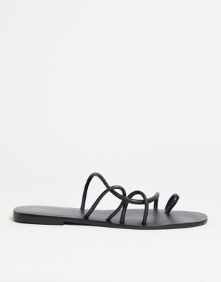 Pull&Bear strappy flat sandals in black - ASOS Price Checker