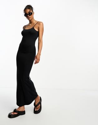 Maxi Dress but make it a Body Shaper from @shopshapellx CODE: turah5