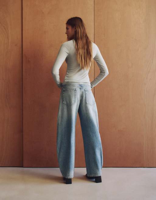 Pull&Bear Strass-Barrel-Jeans in Mittelblau, 2 von 7