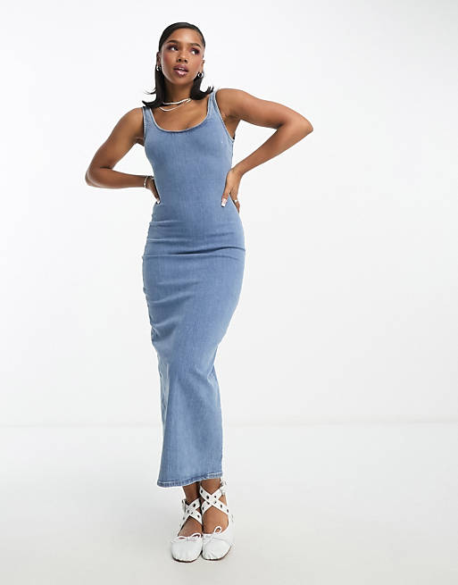 Pull&Bear stretch denim maxi dress with split detail in medium blue | ASOS