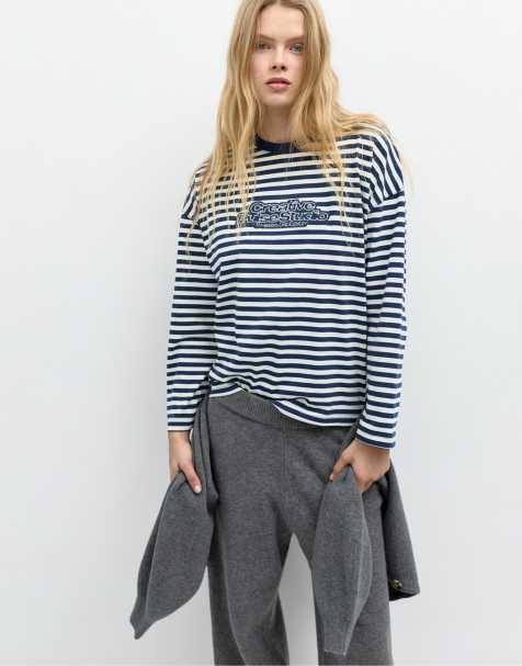 Pull&Bear - Stribet T-shirt med mærkedetalje - view 1