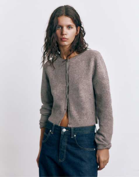 Pull&Bear – Strickjacke in Ocker mit Knopfleiste - view 1
