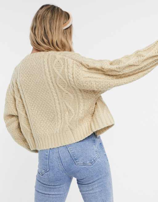 Pull Bear Strickjacke Mit Zopfmuster Und Knopfen In Hornoptik Ecru Asos