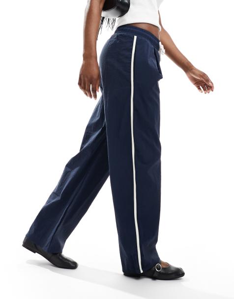 Pull&Bear stripe detail jogger in navy - view 1