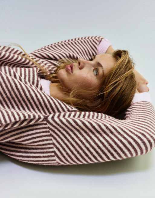 Pull&Bear Striped jumper with contrast neck in chocolate, 3 of 7
