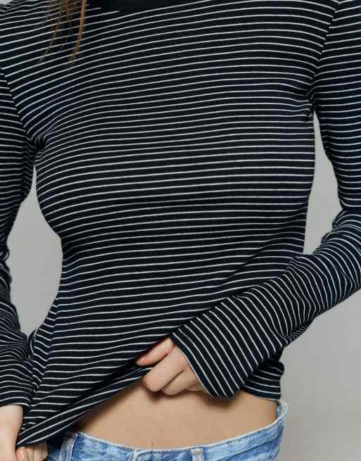 Pull&Bear Striped long sleeve t-shirt in striped, 3 of 7