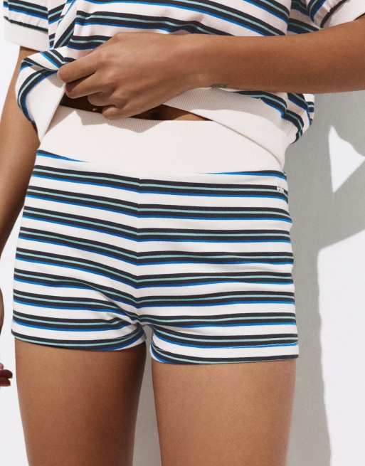 Pull&Bear Striped shorts in beige, 3 of 4