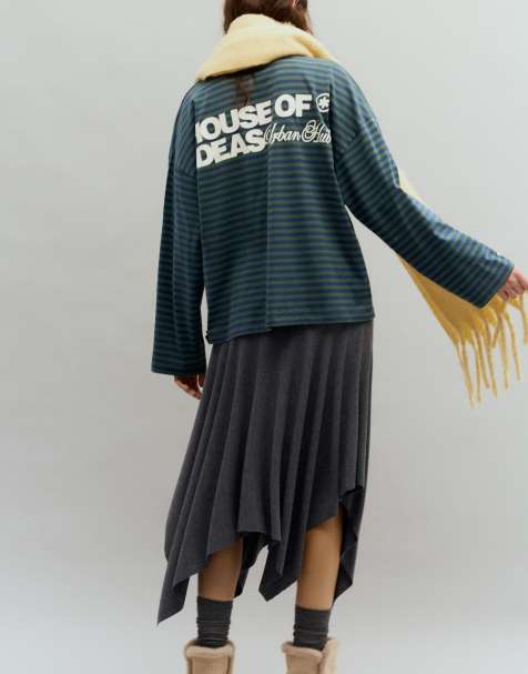 Pull&Bear Striped t-shirt with text in navy - view 1