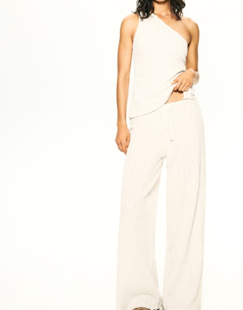 Pull&Bear – Strukturierte Hose in Ecru mit lockerem Schnitt - view 1