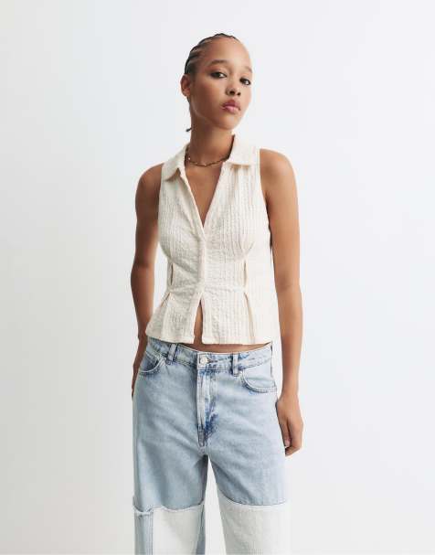 Pull&Bear – Strukturiertes Oberteil in Beige mit Abnähern - view 1