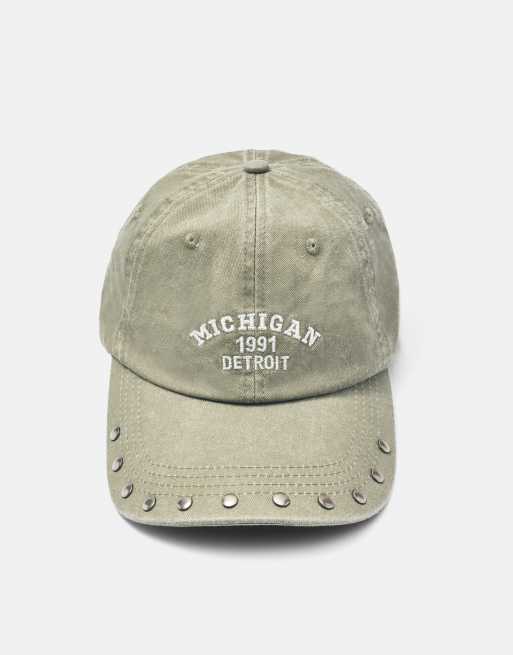 Pull&Bear Studded michigan cap in khaki, 3 of 5