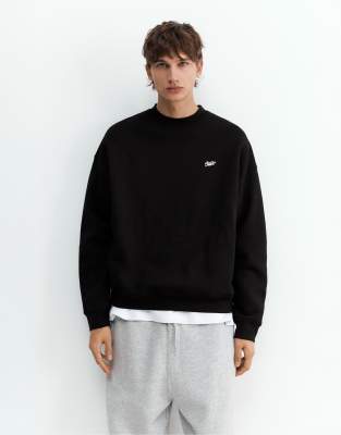 Pull And Bear