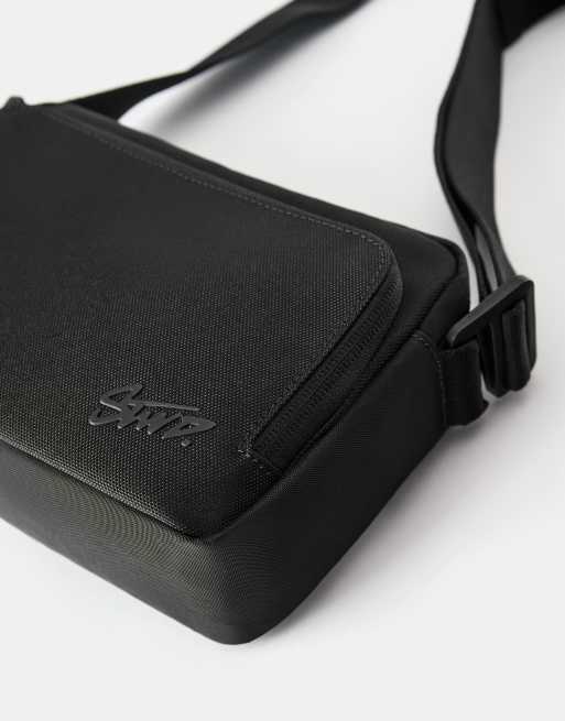 Pull&Bear Stwd crossbody bag in black, 4 of 4