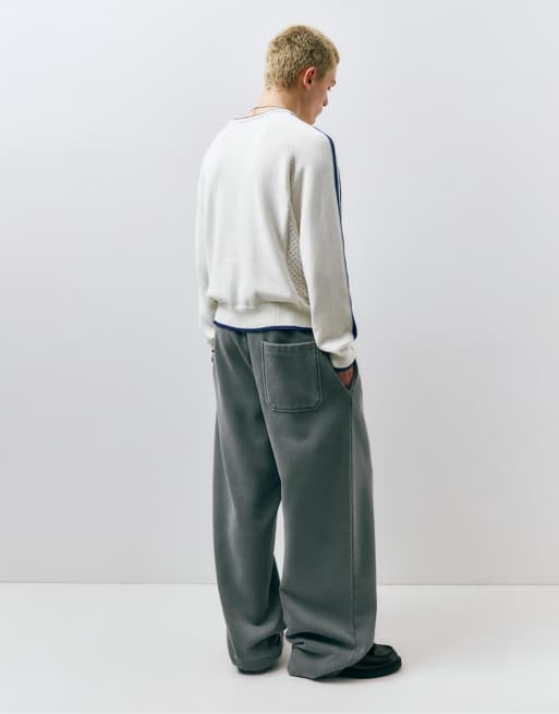 Pull&Bear Stwd embroidered striped jumper in off white, 4 of 4