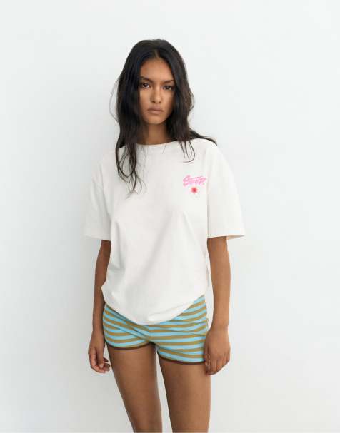 Pull&Bear Stwd flower t-shirt in ice - view 1