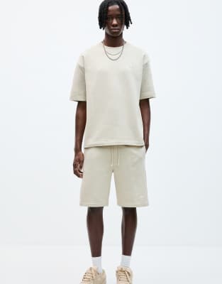 Pull&Bear STWD jogger bermuda shorts in mint - view 1