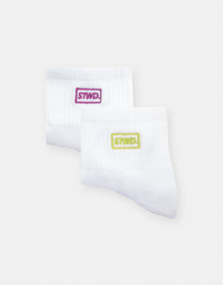 Pull & Bear - Stwd - Lot de 2 paires de chaussettes basses - Blanc