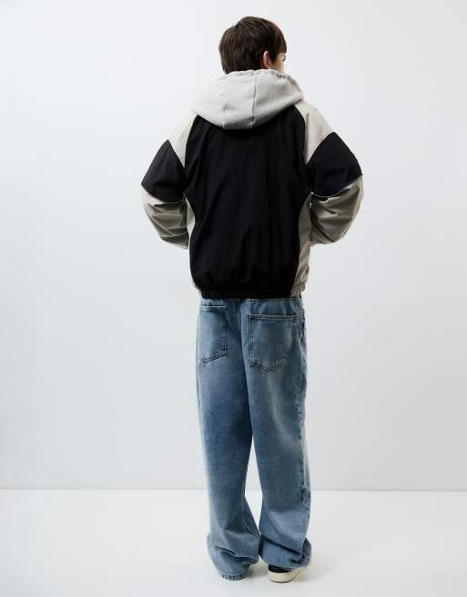 Pull&Bear Stwd panelled tracksuit jacket in black, 2 of 7