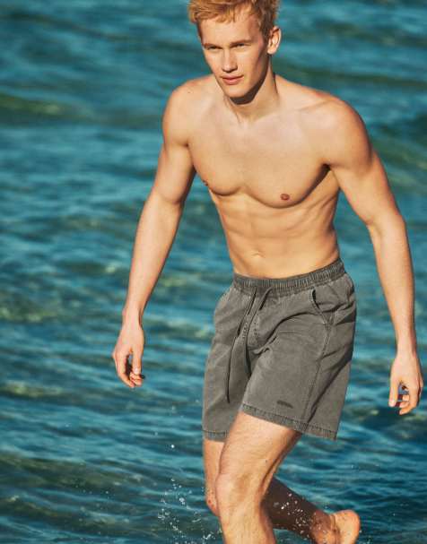 Pull&Bear - Stwd - Pantaloncini da surf neri - view 1