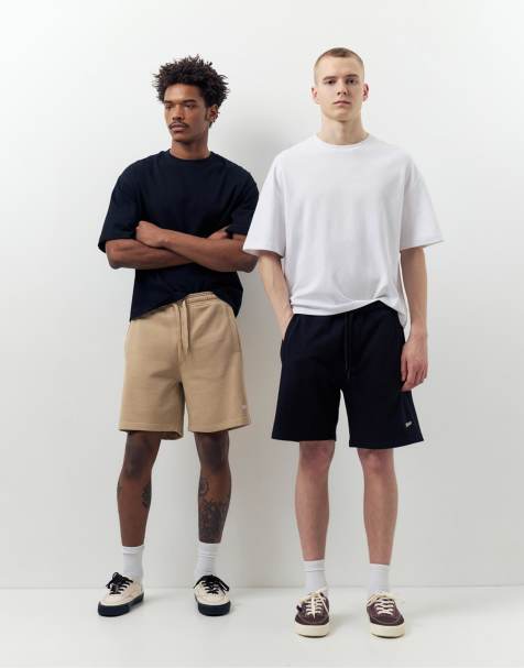 Pull&Bear - STWD - Set van 2 korte bermuda sweatpants in beige en zwart - view 1