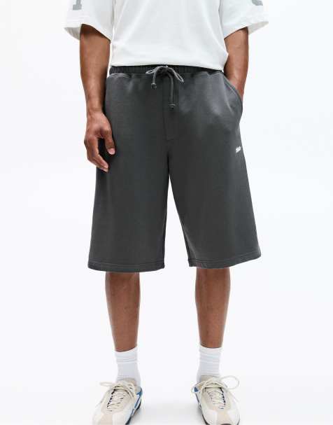 Pull&Bear STWD skater tracksuit bermuda shorts in anthracite grey - view 1