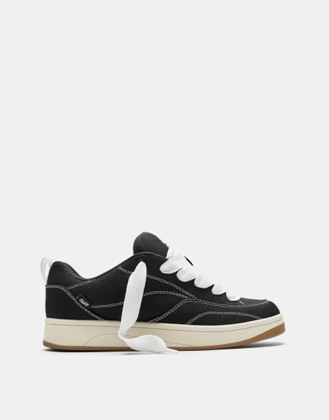 Pull&Bear - STWD - Skatesneakers met contrasterende stiksels in zwart - view 1