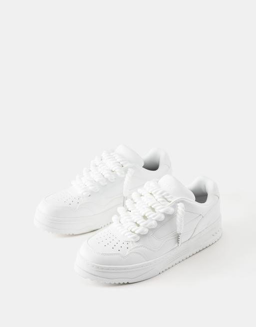 Pull&Bear Stwd sneakers met veters in wit, 2 van 4