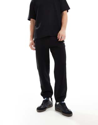 Pull & Bear Stwd Sweatpants In Black