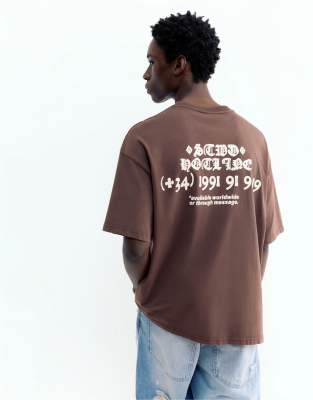 Pull & Bear Stwd t-shirt in brown