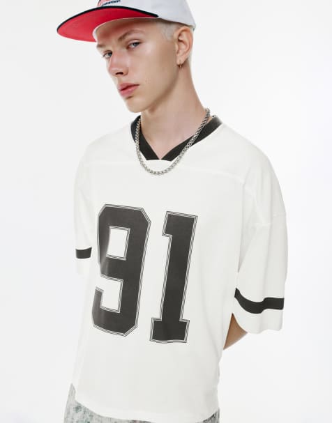Pull&Bear - STWD - T-shirt stile hockey color bianco sporco con grafica "91" - view 1