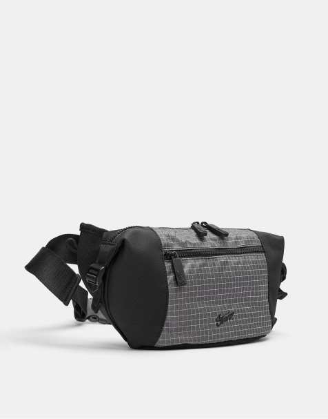Pull&Bear Stwd technical belt bag in grey - view 1
