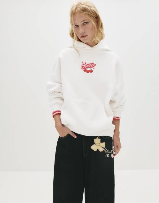 Pull&Bear – STWD – Vit huvtröja med körsbärstryck