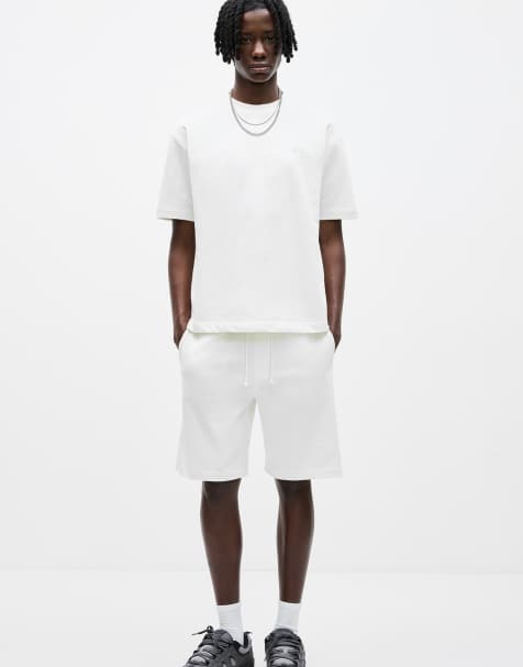 Pull&Bear – STWD – Vita mjukisshorts i bermudastil - view 1