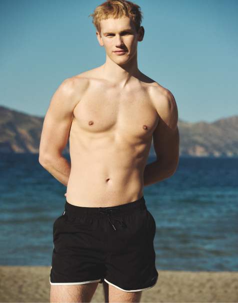 Pull&Bear - STWD - Zwemshort in zwart - view 1