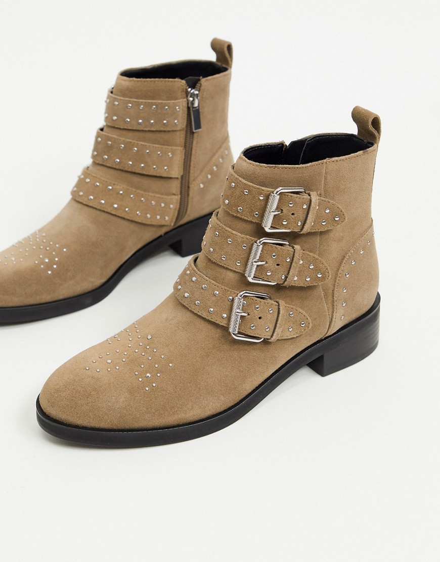Pull & Bear suede buckle boots in taupe-Neutral